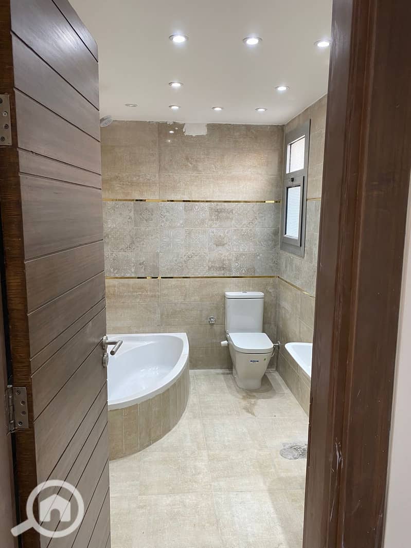 3 WhatsApp Image 2025-11-30 at 12.44. 48 PM (3). jpeg