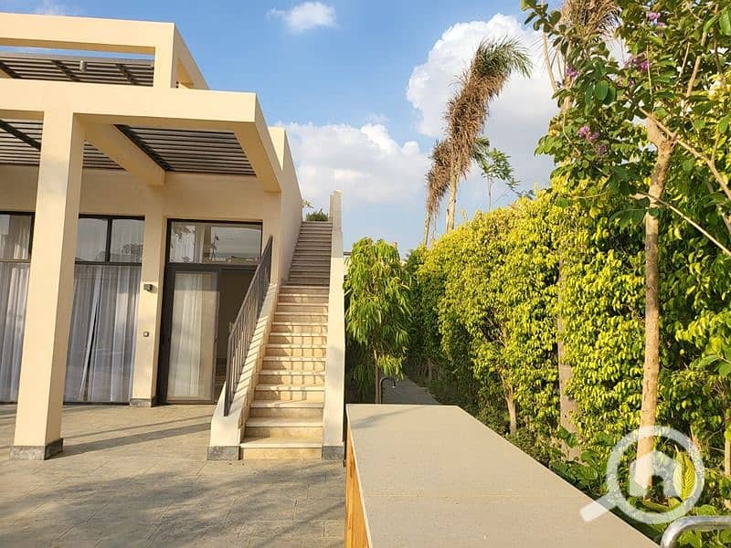 6 WhatsApp Image 2022-10-10 at 6.19. 04 PM. jpg