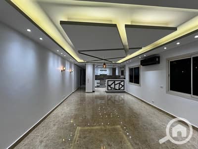 شقة 3 غرف نوم للايجار في القاهرة الجديدة، القاهرة - WhatsApp Image 2025-11-30 at 12.31. 52 PM. jpeg