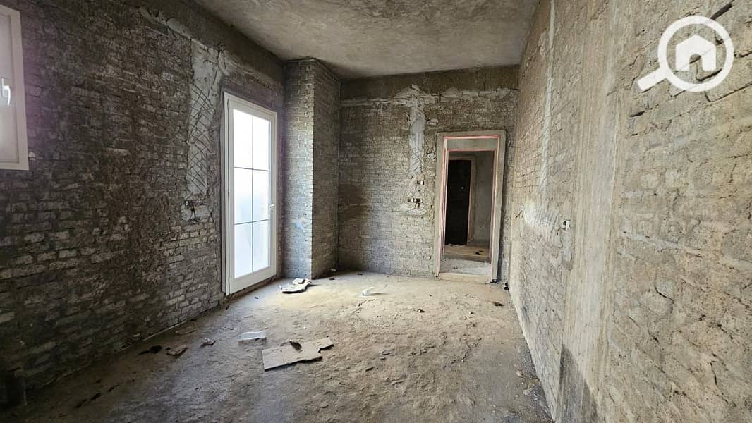 6 WhatsApp Image 2025-11-30 at 12.43. 33 PM (3). jpeg