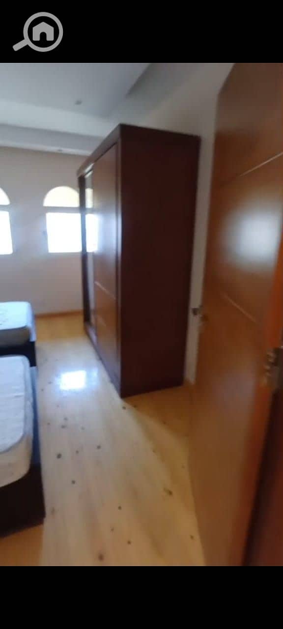 7 3509042b-a208-4fdb-ac9e-afca99884a16. jpeg