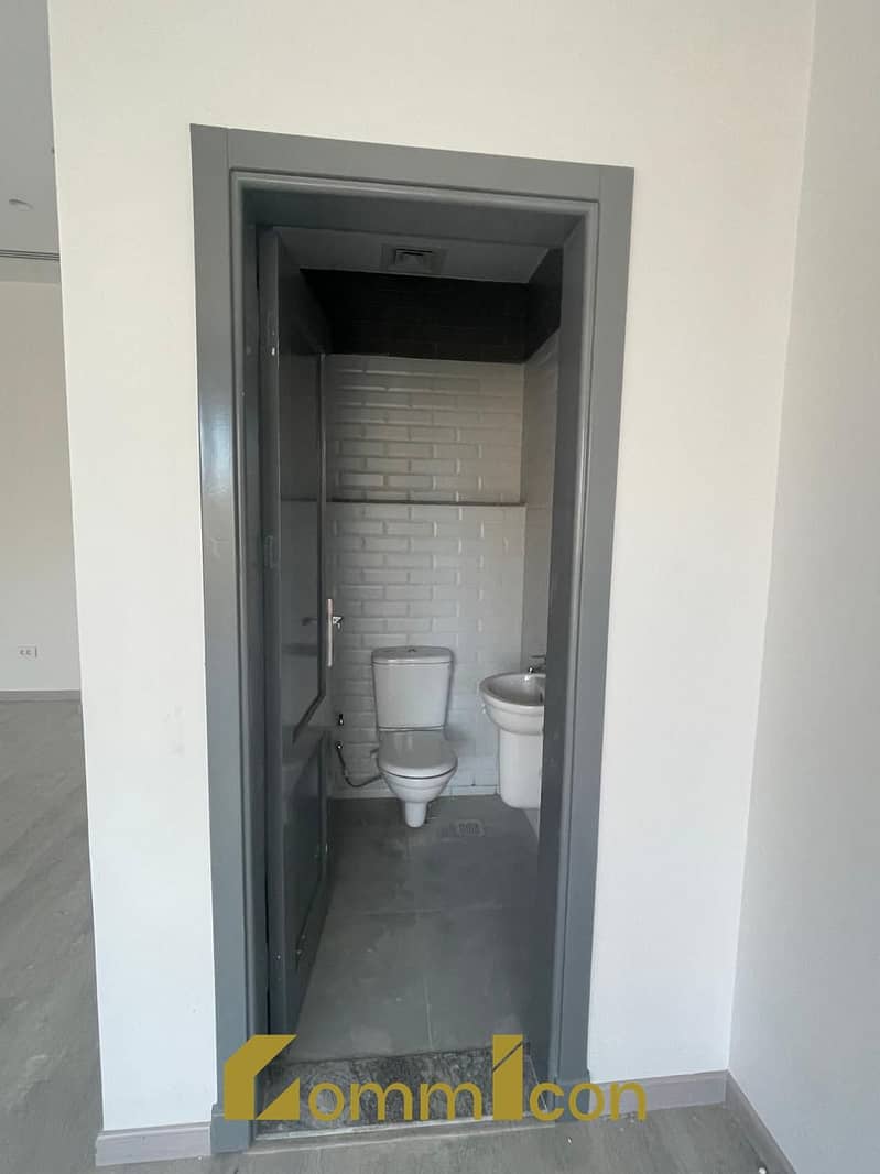 8 WhatsApp Image 2025-11-27 at 2.50. 22 PM. jpeg