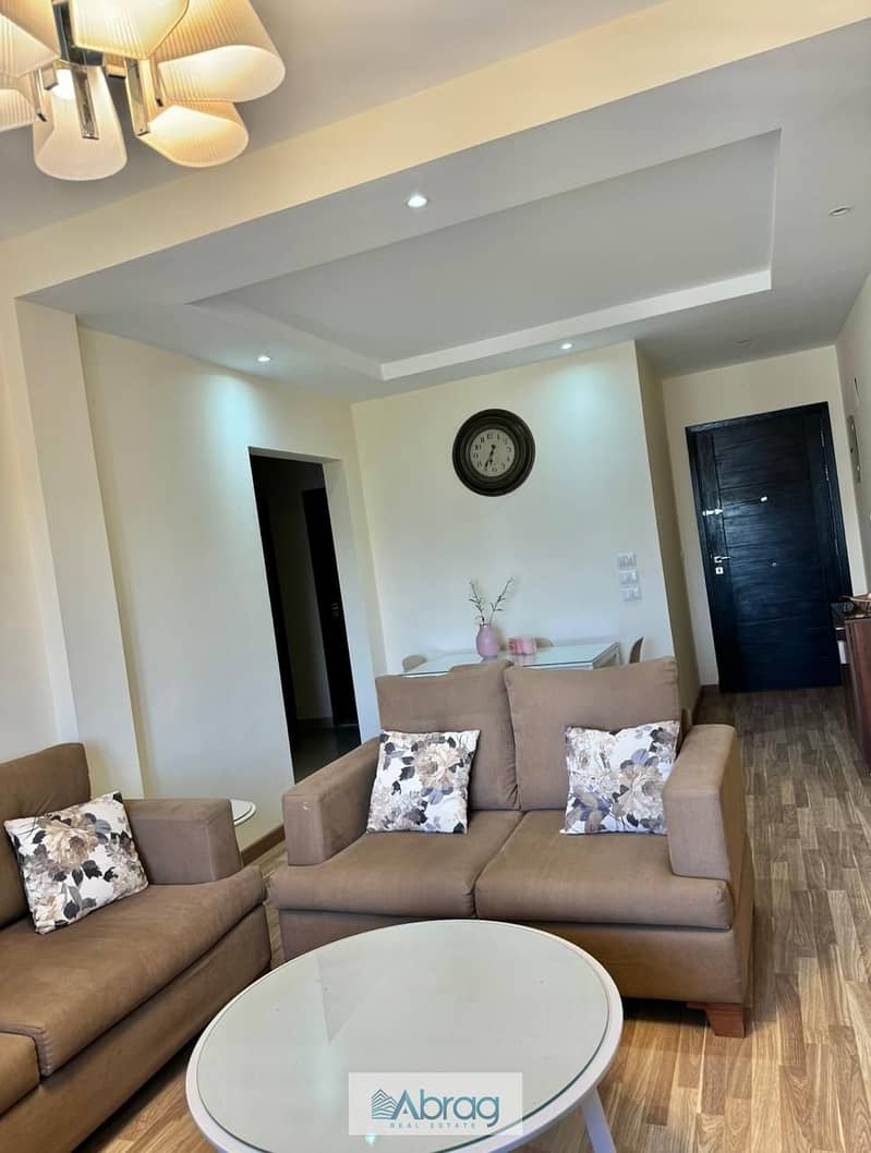 10 7a684b9e-578b-4639-beb8-132373a3bef1. jpeg