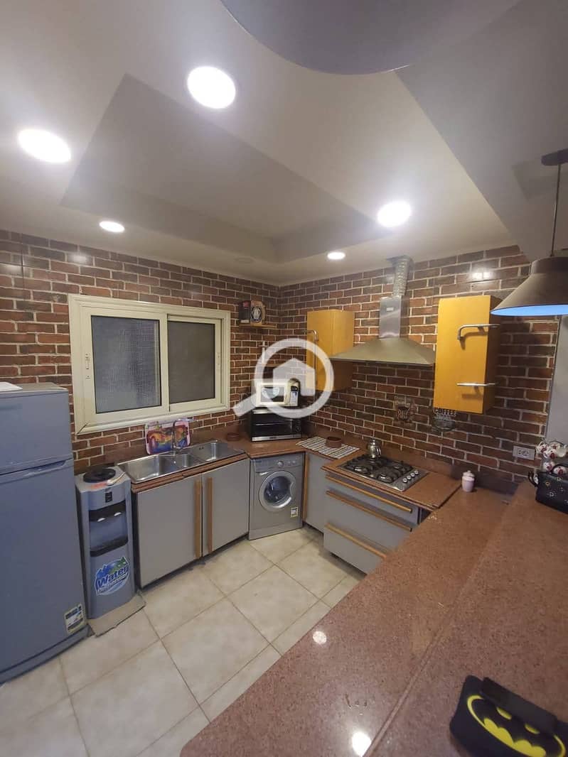 6 WhatsApp Image 2025-11-29 at 20.58. 31_23047211. jpg