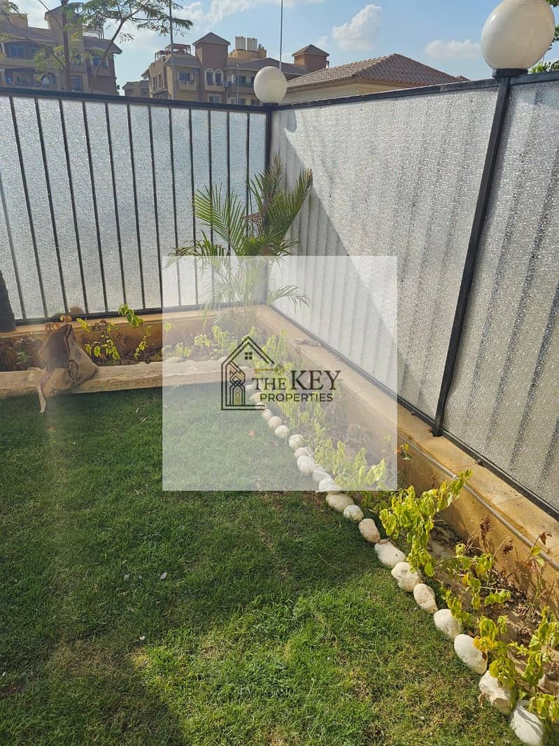 10 b9be39ab-8d76-4934-969f-ced4df70e95a. jpg