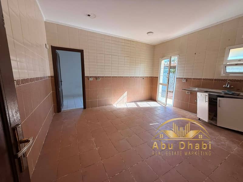 7 9daffe8e-7a3b-4165-80c0-c9518259dc76. jpg