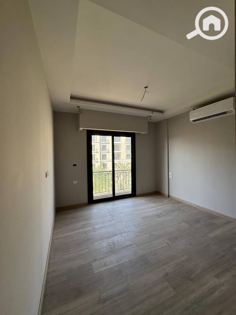 6 WhatsApp Image 2025-11-30 at 13.31. 57_027d2d12. jpg