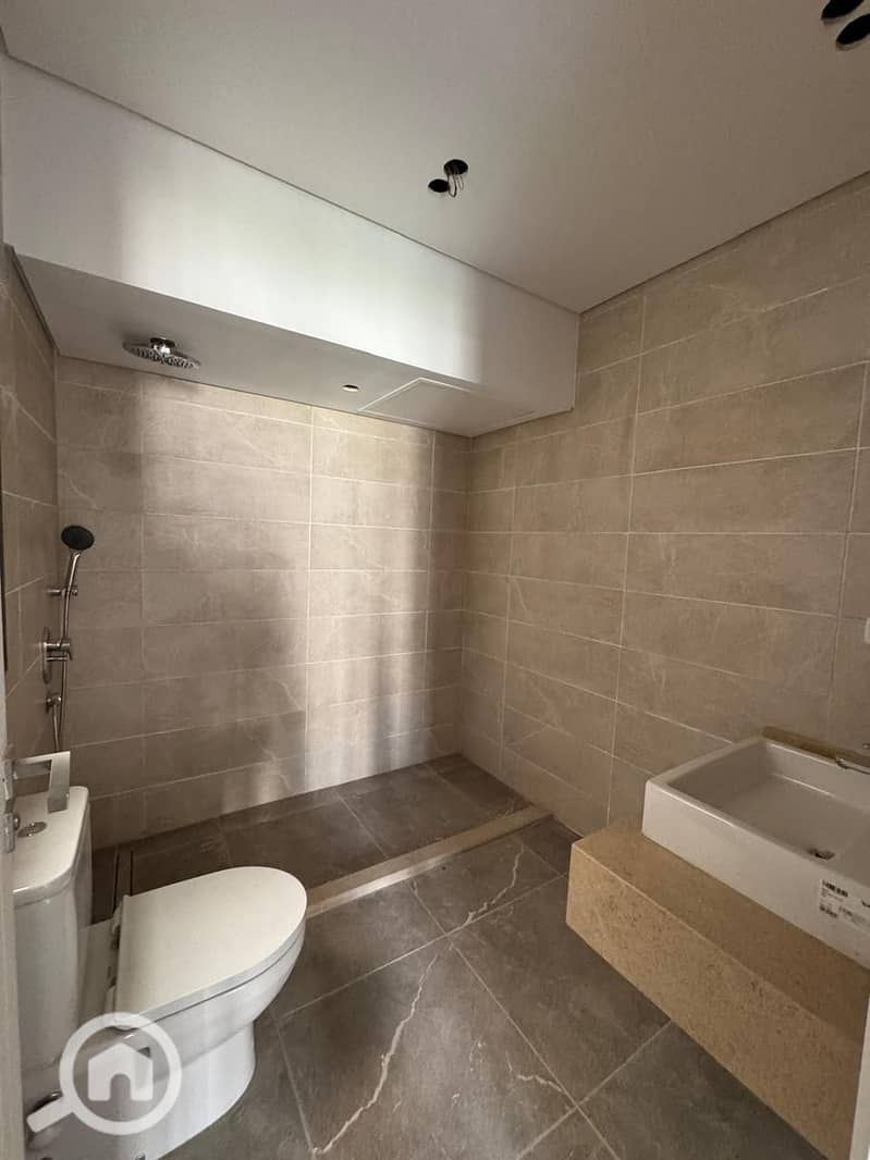 7 WhatsApp Image 2025-11-30 at 13.31. 57_890e753e. jpg