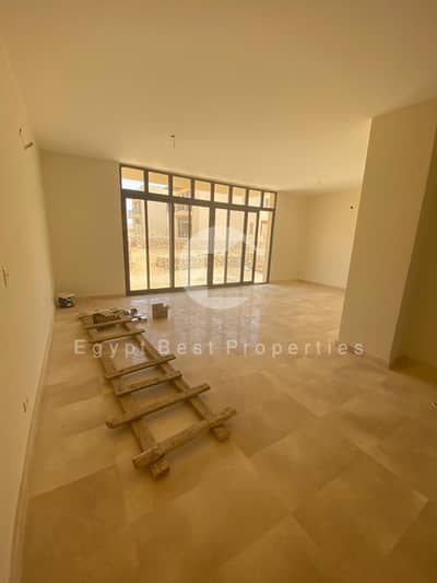 فیلا 4 غرف نوم للبيع في 6 أكتوبر، الجيزة - IMG-20251130-WA0362. jpg