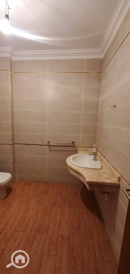 17 WhatsApp Image 2025-11-30 at 1.15. 43 AM. jpeg