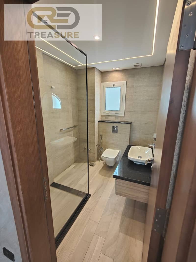 16 WhatsApp Image 2025-11-30 at 1.12. 27 PM (1). jpeg