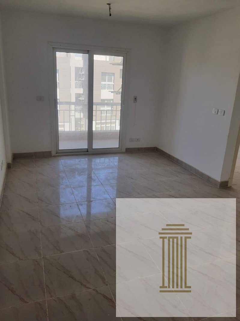 8 92eee748-c8ab-4e45-a975-1761650bf1ec. jpg