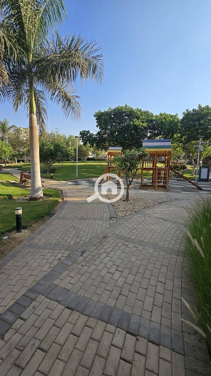 7 WhatsApp Image 2025-11-30 at 1.50. 21 PM (2). jpeg