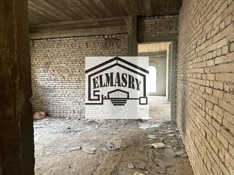 10 6e7d8da9-7a3c-4b83-b303-e62650ca9b9f. jpg