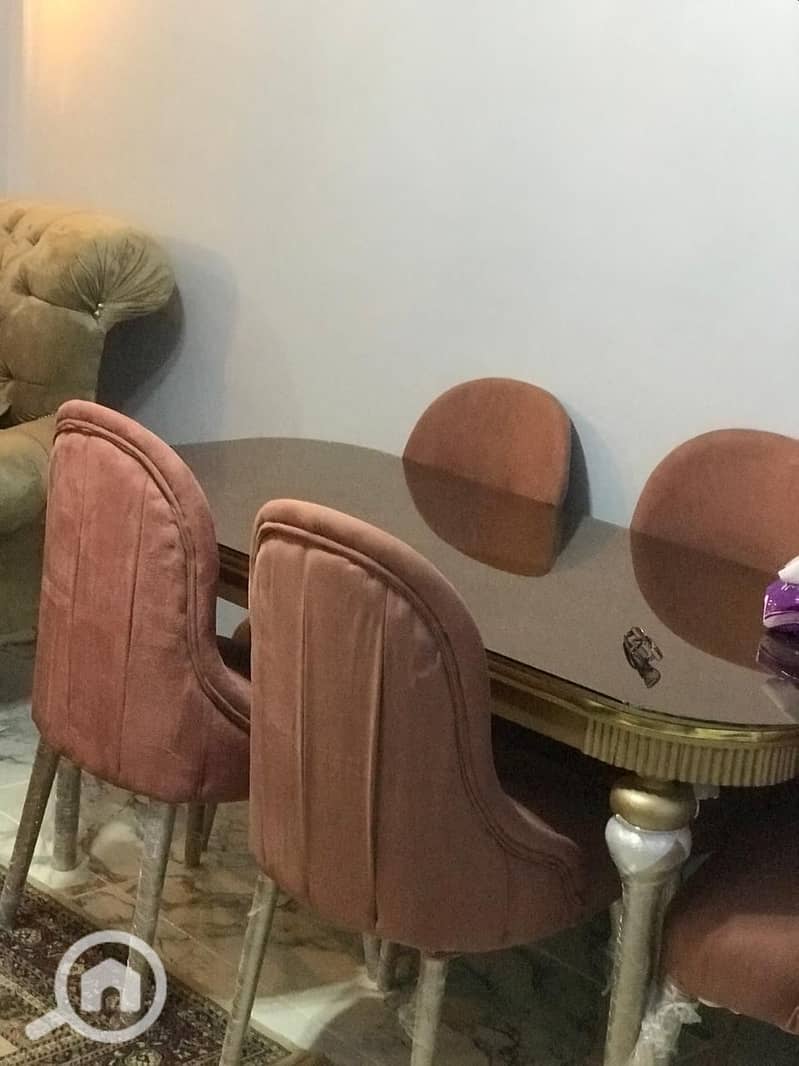 8 6894c8c4-a16e-4bd3-813c-857aa6faf35f. jpg