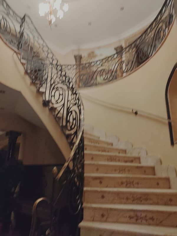 فيلا مستقلة للبيع فى شيراتون