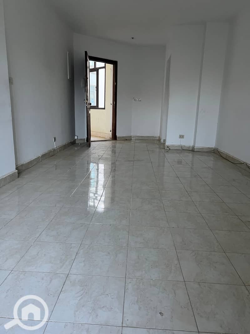 2 33d0a3d1-f317-4e95-b234-9d4831097d1b. jpeg