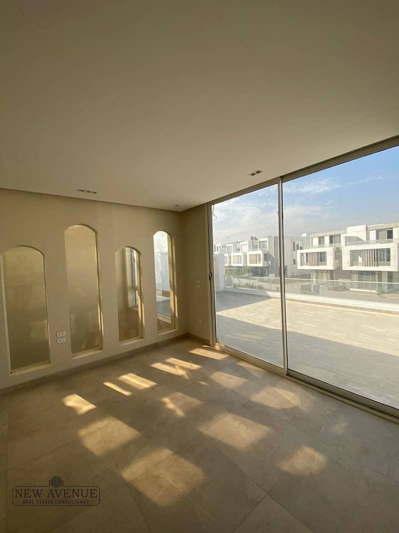 6 WhatsApp Image 2025-11-30 at 14.02. 08_da2d0563. jpg