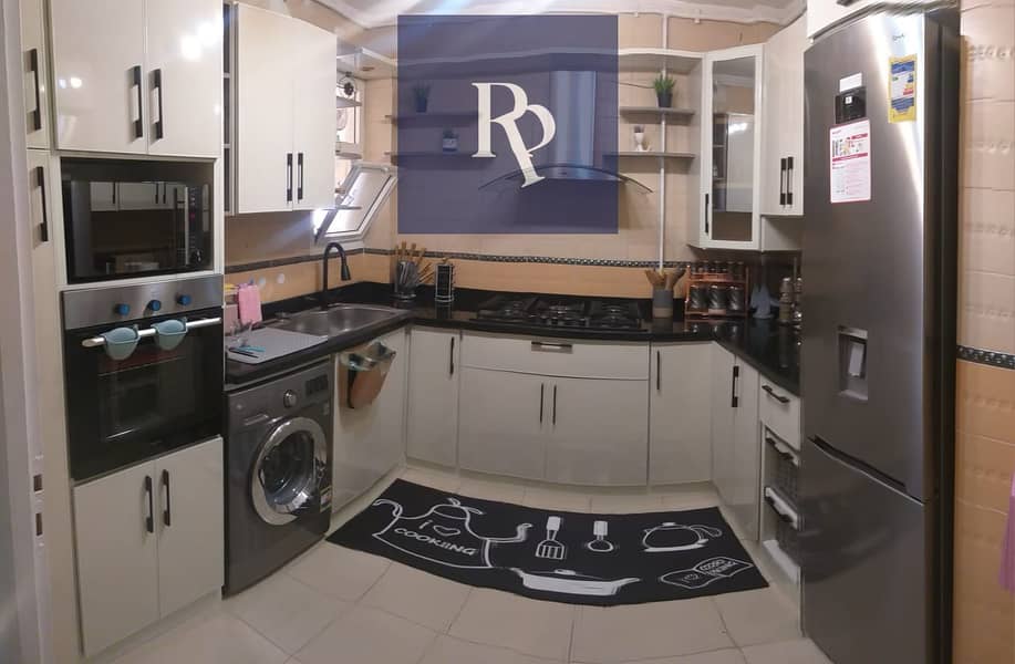 2 4de963f9-714e-4e7b-a913-0d11edb296a8. jpg