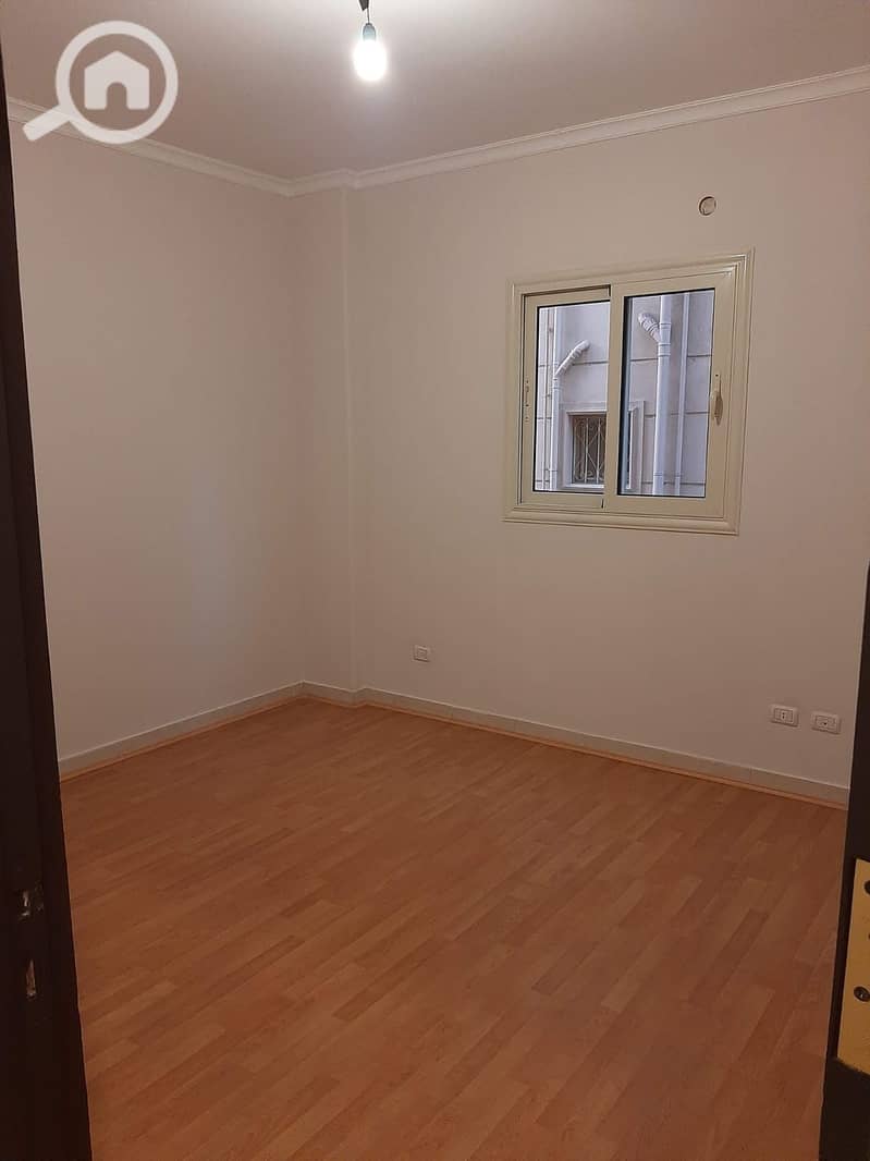 7 WhatsApp Image 2025-11-30 at 11.48. 42_db494ae3. jpg