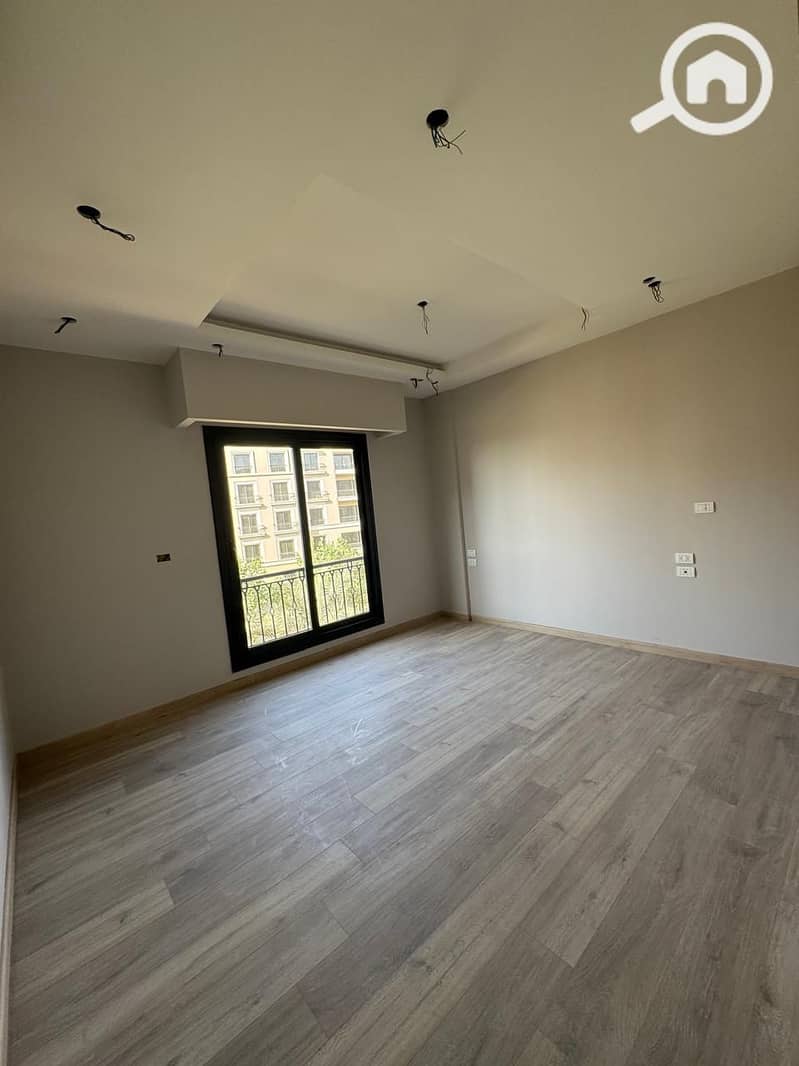 4 WhatsApp Image 2025-11-30 at 14.18. 58_7ffb9235. jpg