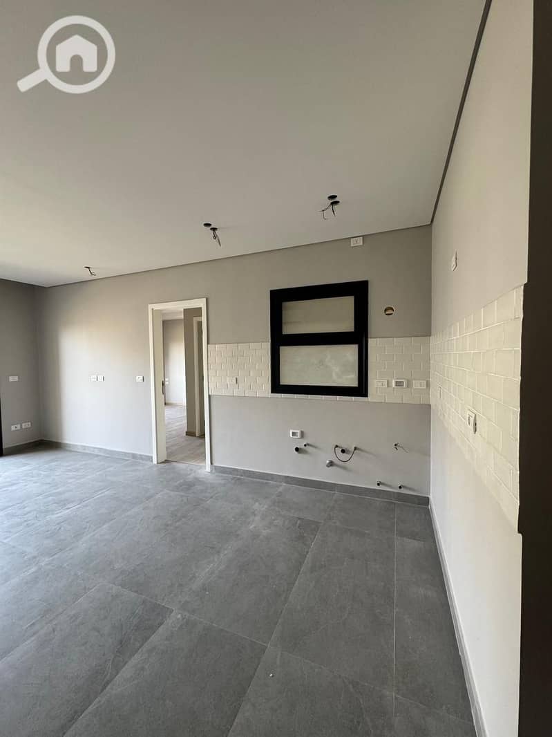 5 WhatsApp Image 2025-11-30 at 14.18. 58_116c1b20. jpg