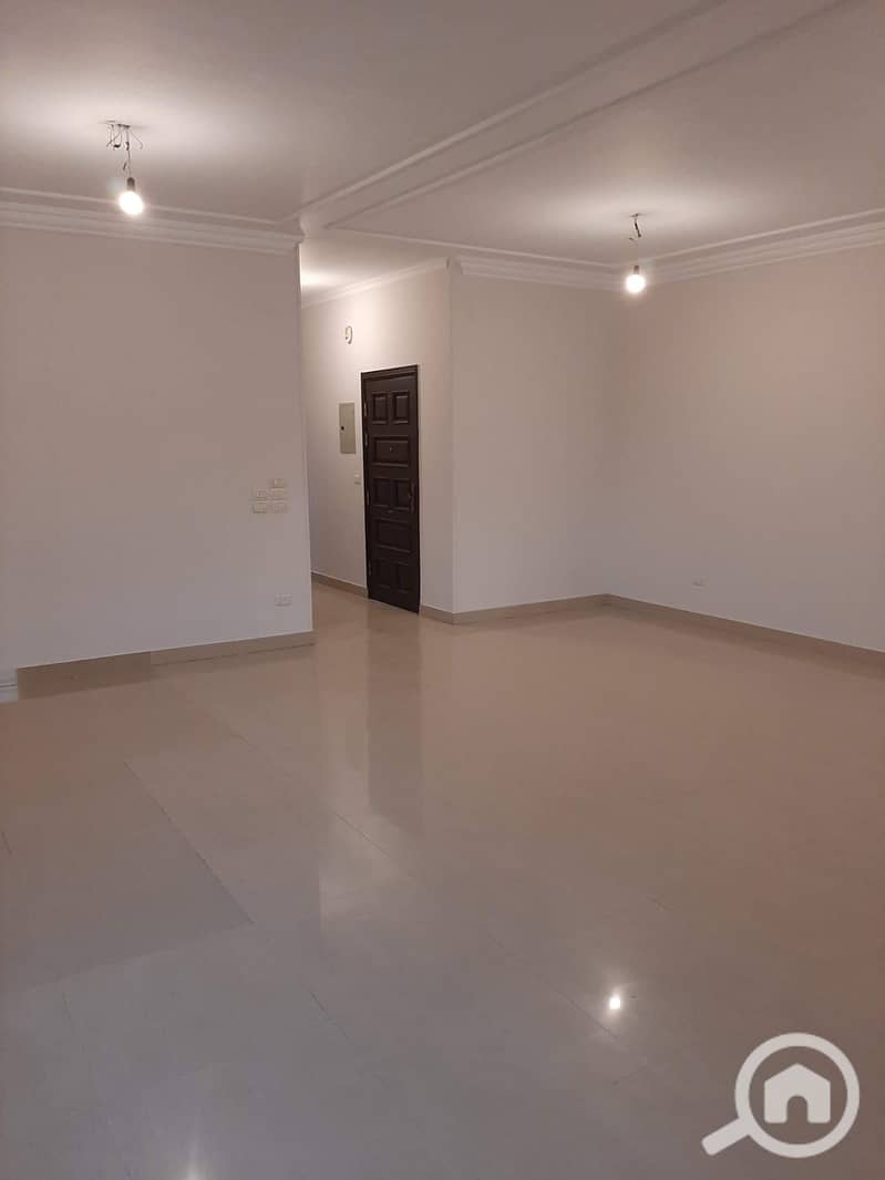 3 WhatsApp Image 2025-11-30 at 11.48. 41_c21fb3ee. jpg