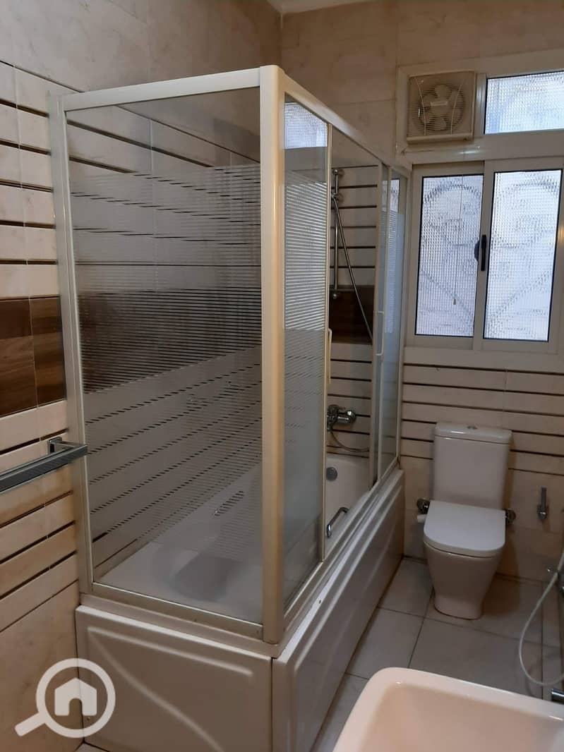 12 WhatsApp Image 2025-11-30 at 11.48. 44_5ec7626f. jpg