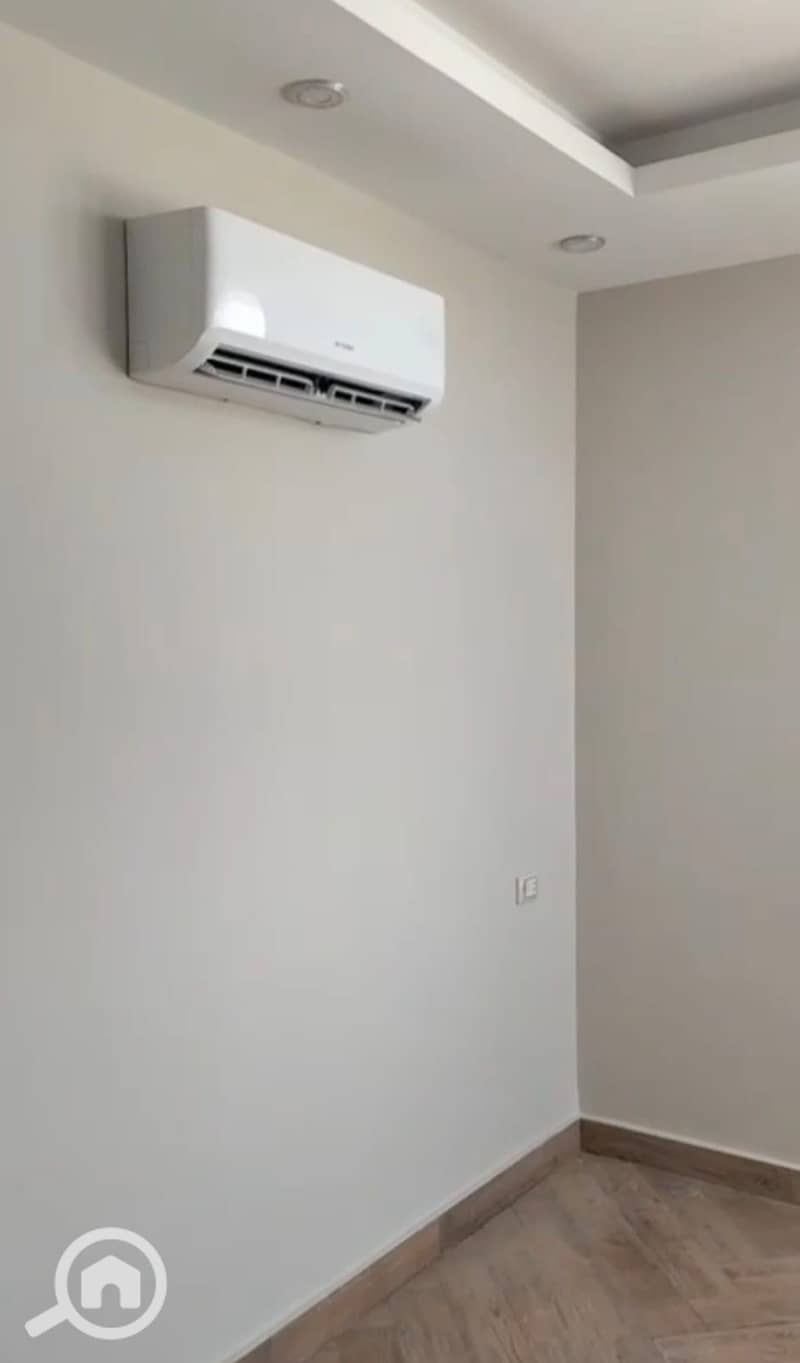 7 WhatsApp Image 2025-11-30 at 12.34. 42 PM. jpeg