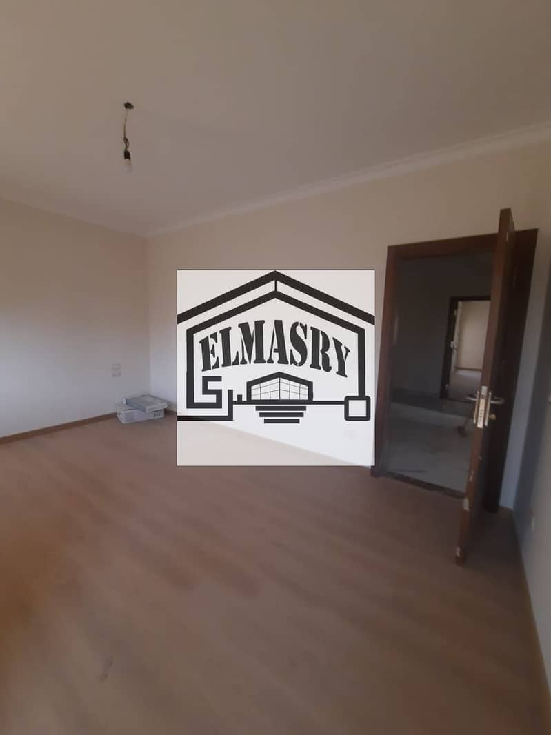 3 bffe3e81-ab05-4a17-8792-62faf644fd6a. jpg