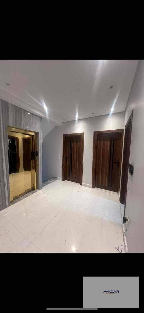 14 e4aeba83-709d-459d-82dc-587c6a984c32. jpg