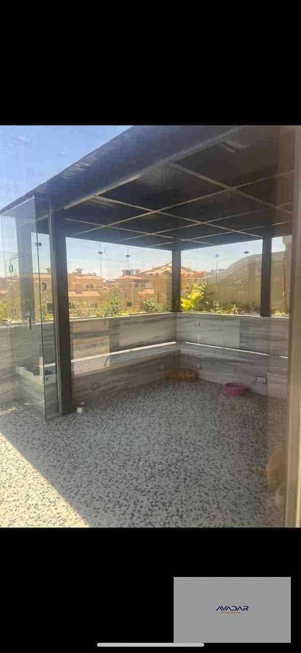 15 aa8b7b8b-8ade-47d9-88ba-facdfdd83a1d. jpg