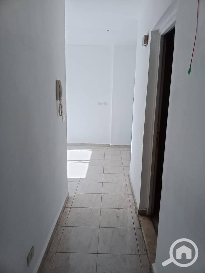 8 aff484b9-c8b1-48dd-a9a2-6aa92d76dbad. jpg