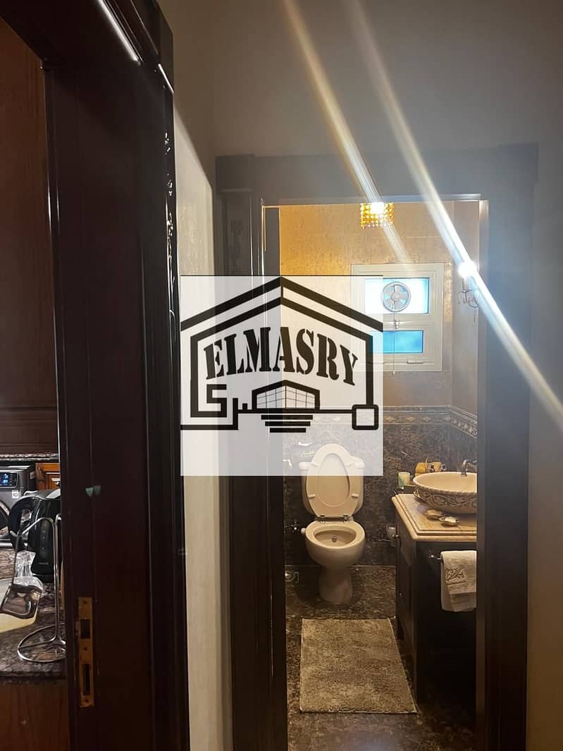 14 4d9dbd4c-e2bb-42d8-aefe-27178242a0b5. jpeg