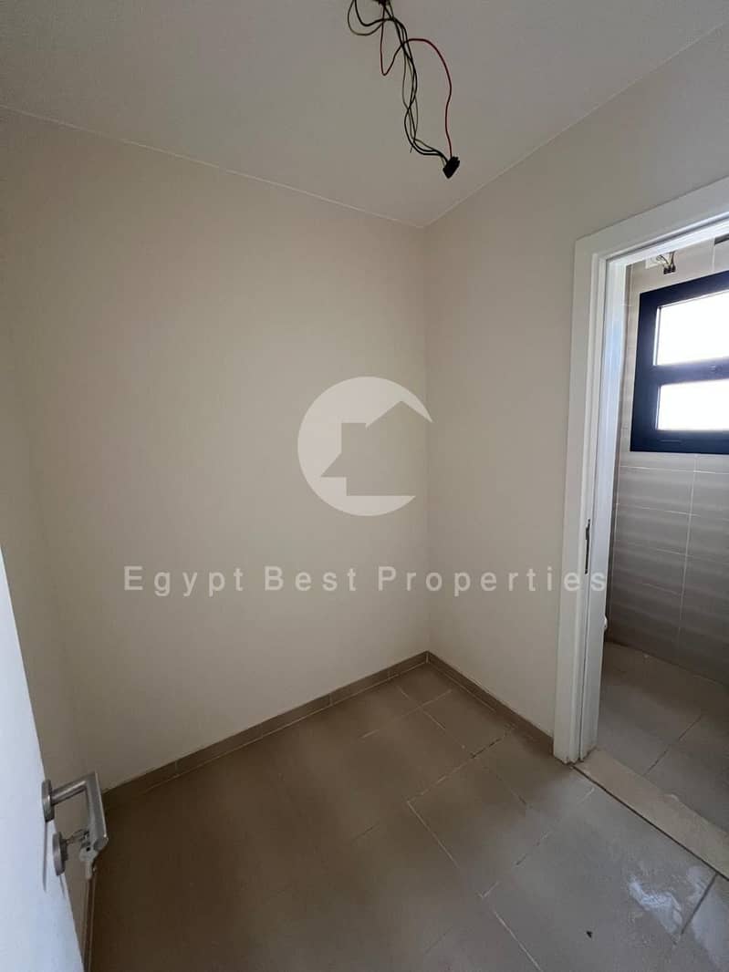 12 WhatsApp Image 2025-11-30 at 1.13. 07 PM (3). jpeg