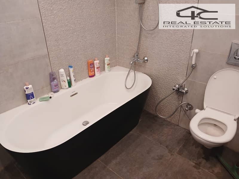 10 WhatsApp Image 2025-11-30 at 14.06. 23. jpeg