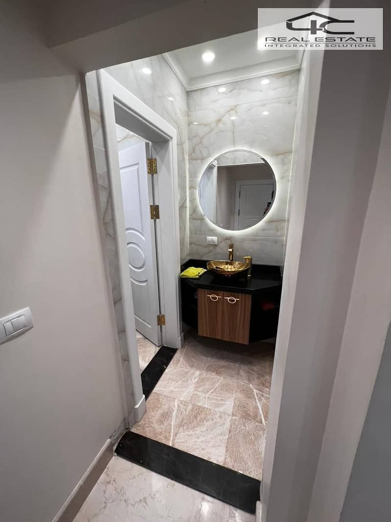 17 WhatsApp Image 2025-11-30 at 14.07. 10. jpeg