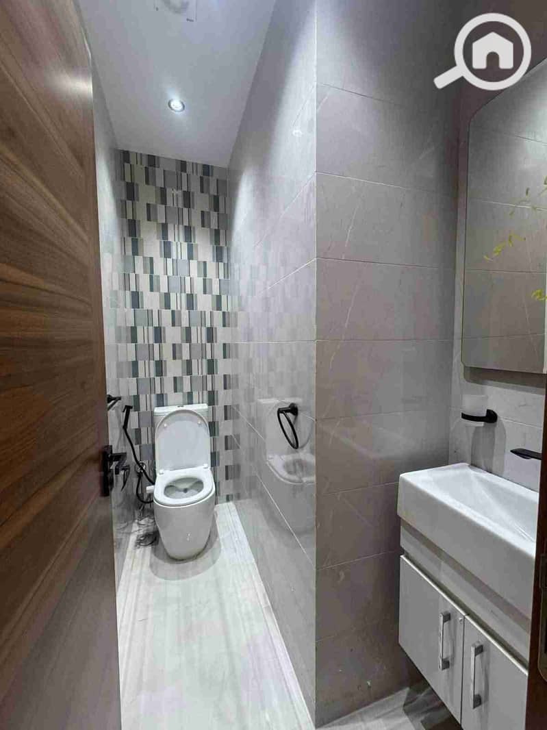 10 IMG-20251127-WA0023(1). jpg