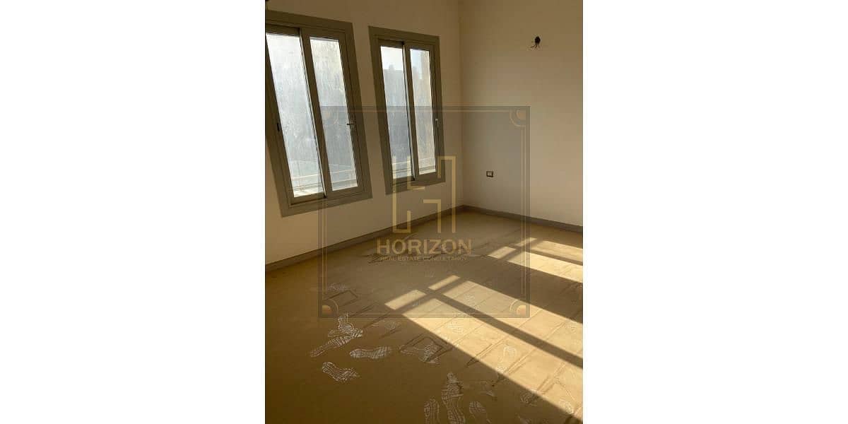 5 WhatsApp Image 2025-11-30 at 1.23. 42 PM (3). jpg