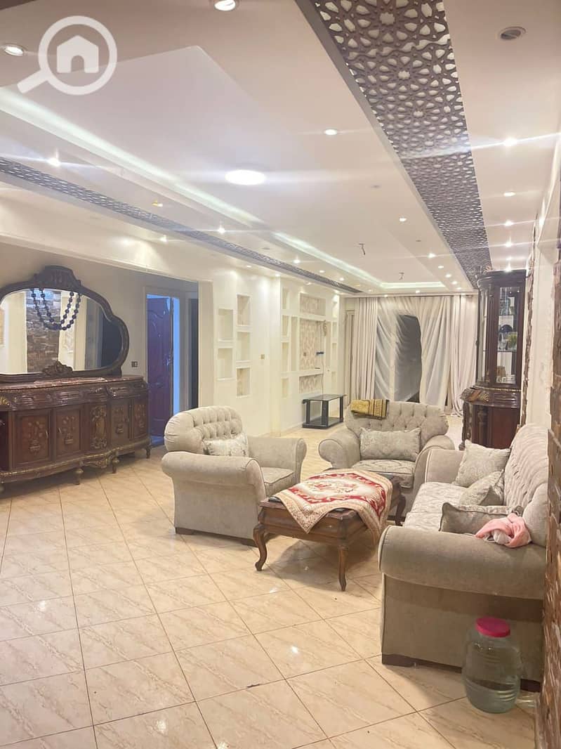 2 b6fda8a7-57f1-4100-822c-6590e3f4d322. jpeg