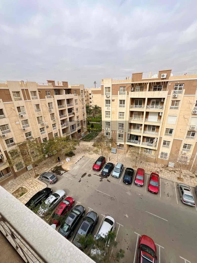 8 85d251e6-df11-4123-a4bd-6133739d8a90. jpg