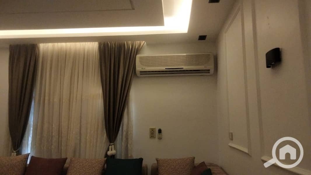 6 WhatsApp Image 2025-11-30 at 14.13. 00. jpeg