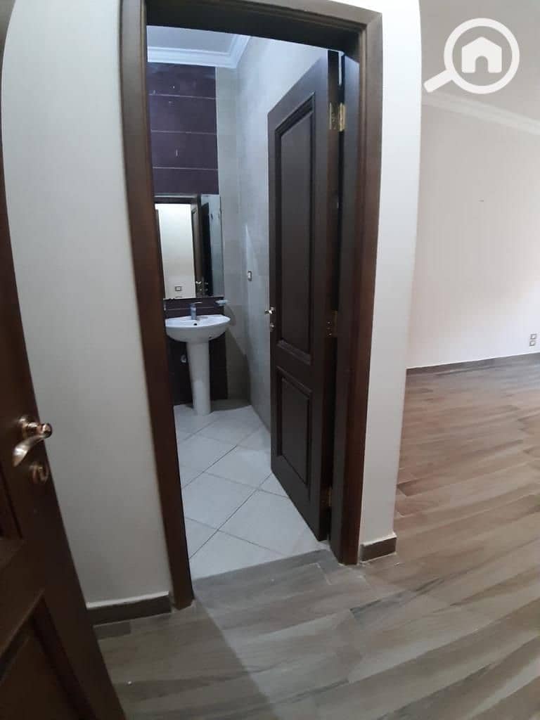 21 WhatsApp Image 2025-11-29 at 11.50. 36 AM (2). jpeg