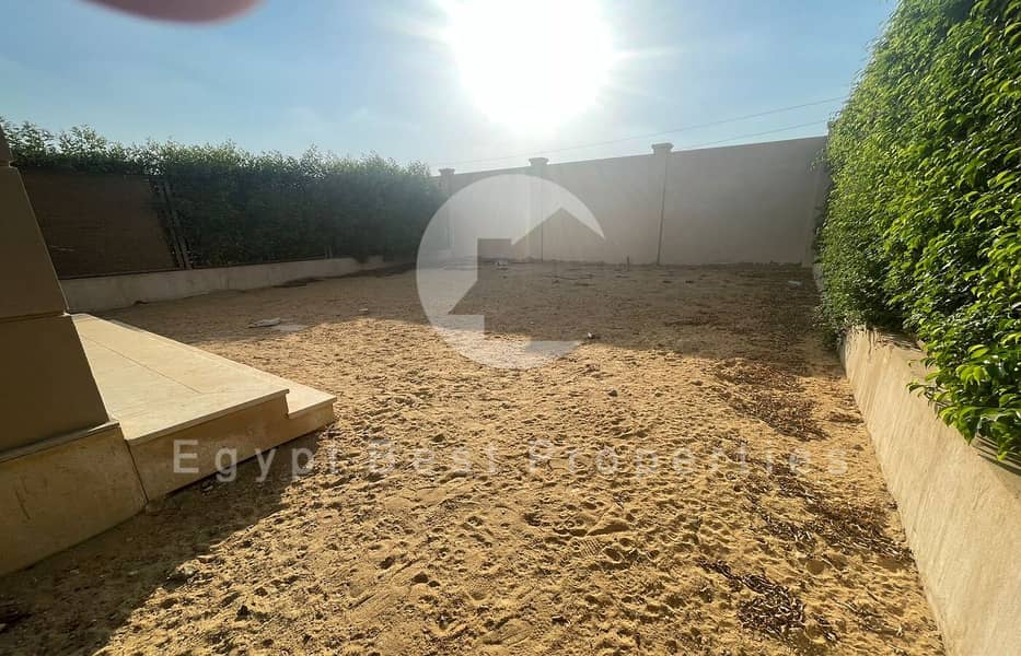 9 b81f9bae-0f10-4f1a-8958-58f42e8b6e90. jpeg