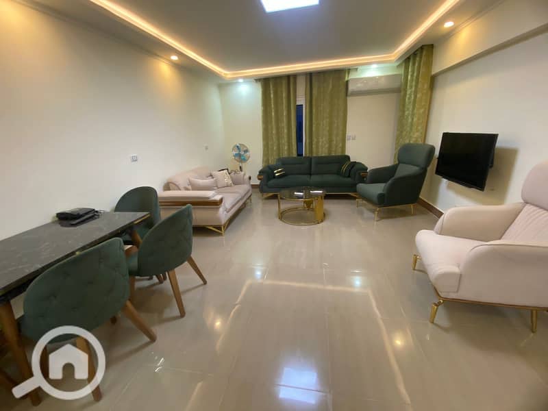 2 86005cc2-383a-4588-87f7-05c7b2201fed. jpeg