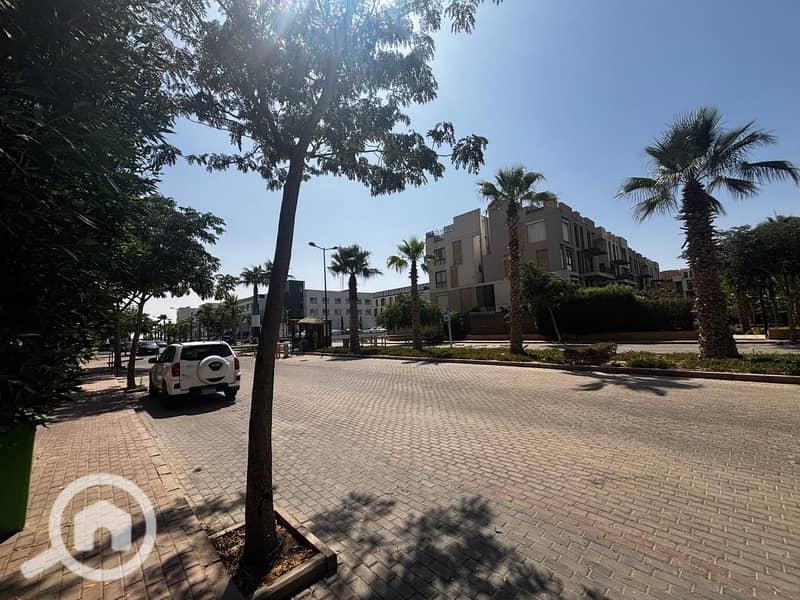 2 WhatsApp Image 2025-11-29 at 4.53. 58 PM (5). jpeg