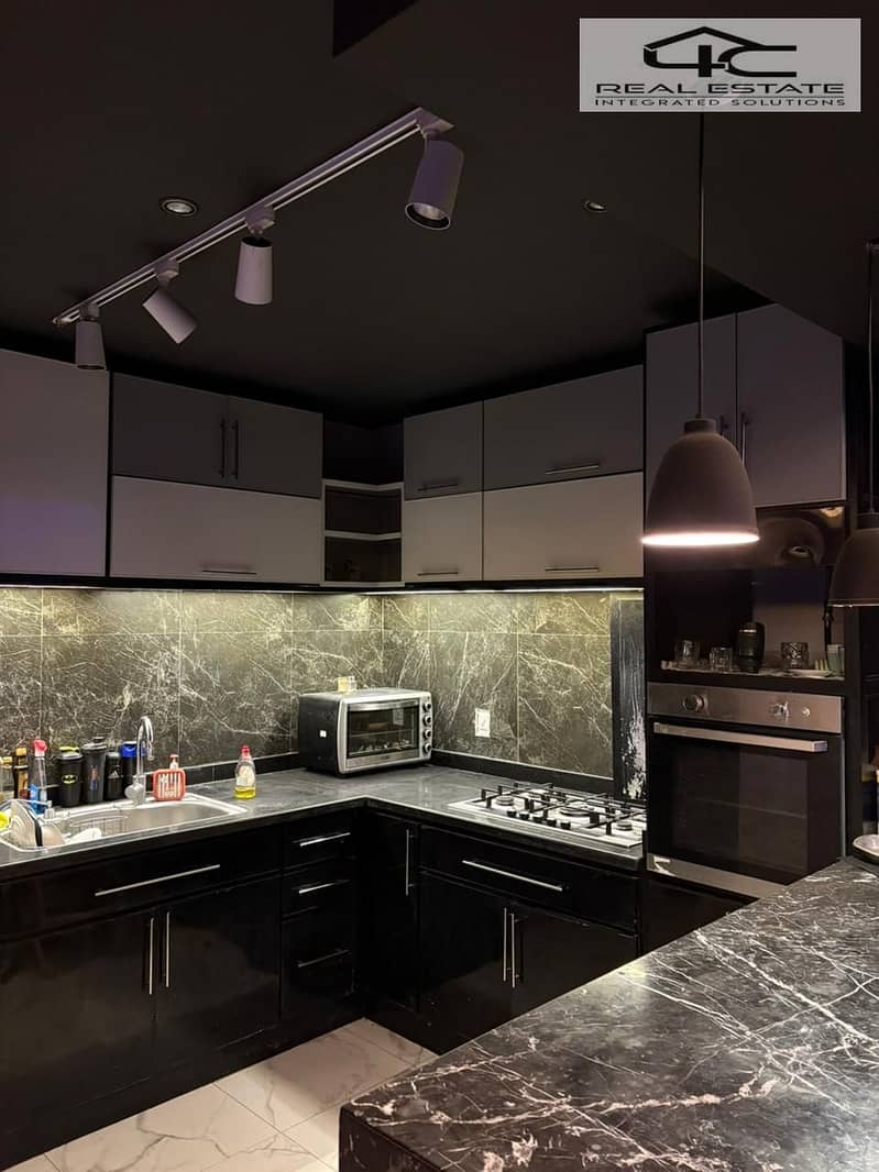 8 WhatsApp Image 2025-11-28 at 00.47. 24. jpeg