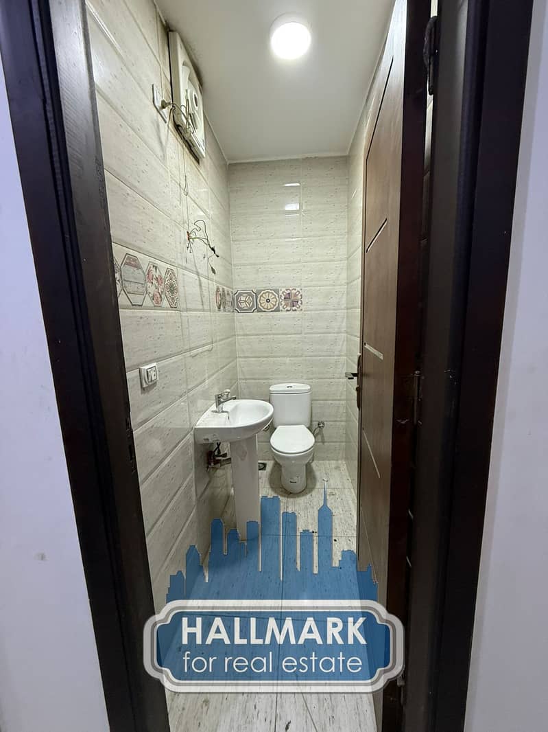 2 WhatsApp Image 2025-11-27 at 15.29. 06_15421e1d. jpg