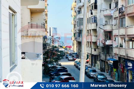 شقة 3 غرف نوم للبيع في شاطبي، الإسكندرية - 1. jpg