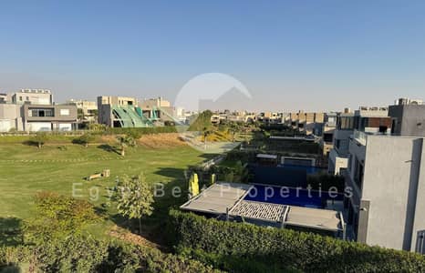 4 Bedroom Villa for Sale in 6th of October, Giza - WhatsApp Image 2025-04-16 at 1.49. 33 PM (1). jpeg